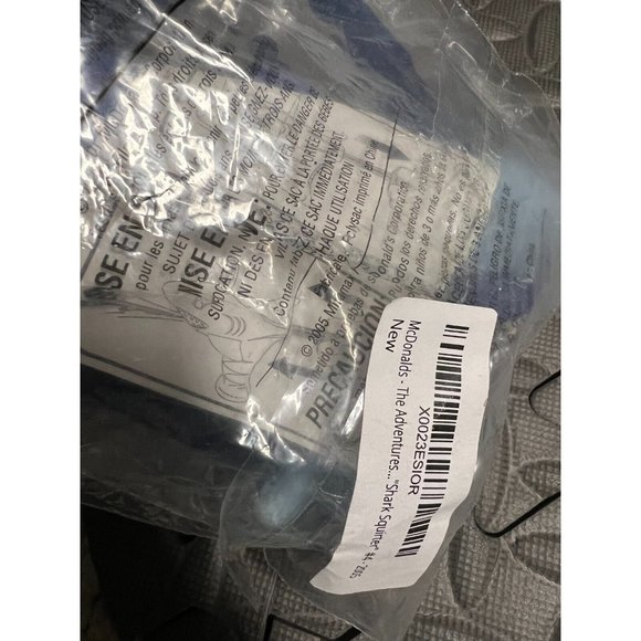 McDonalds SHARKBOY and LAVA GIRL in 3-D Shark Squirter #4 NIP Cake Topper 3D - Picture 4 of 4